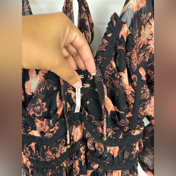 Free People You're A Jewel Maxi Dress Chiffon Black Rose Bird Print Floral Sz XS - Picture 8 of 11